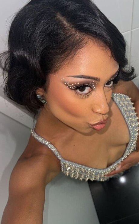 Liza Koshy star du porno xxx collection