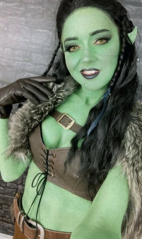 Ginny Di modèle sexy photos