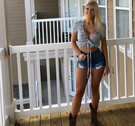 modèles uniquementfans top pornographique archive