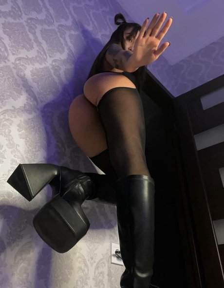 kk magdalene actrice de nus image