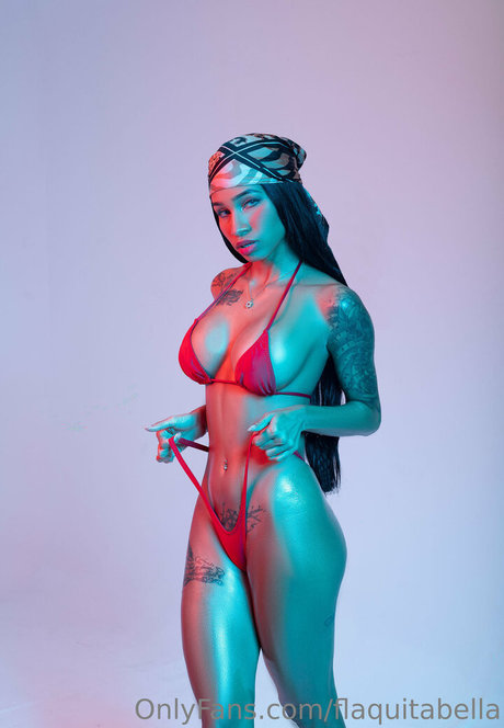 fans de grandes filles uniquement nu en haute qualité image