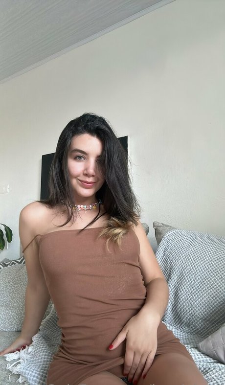 adolescent maigre onlyfans parfaite haute qualité image