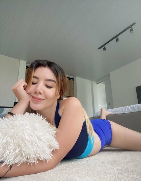 Lucyisloud xxx étoile img