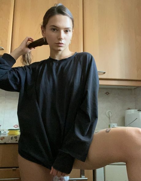 fans asiatiques de findom uniquement pornographique de haute qualité image