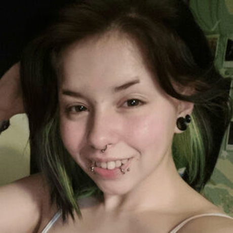 Nuka Zombo star du porno img