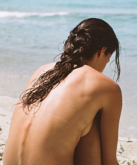 Francesca Pey actrice chaude photos