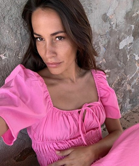 Francesca Pey modèle pornographique galeries