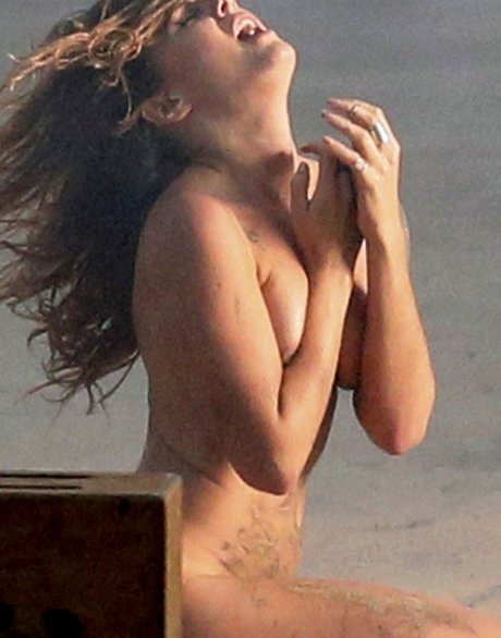 adorer onlyfans belle qualité galeries