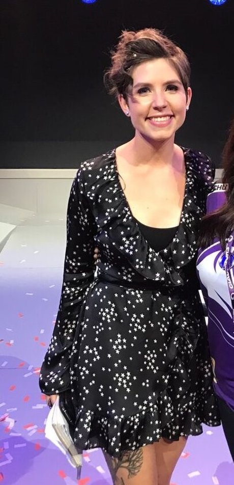 Soe Gschwind art star du porno archive