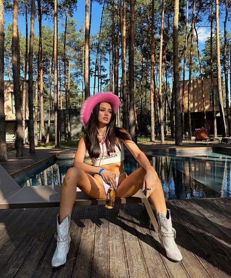 Daria Zaritskaya actrice hd images