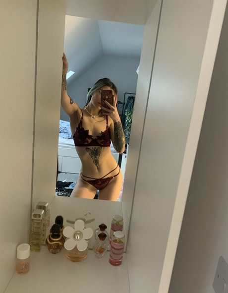 chatte milf uniquementfans meilleur sexy img