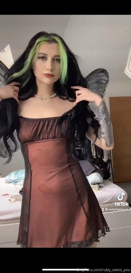 Rubyhexx actrice sexy photo