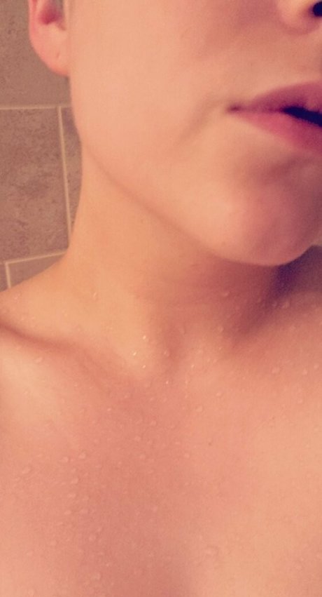 épouse pute onlyfans érotique sympa des photos