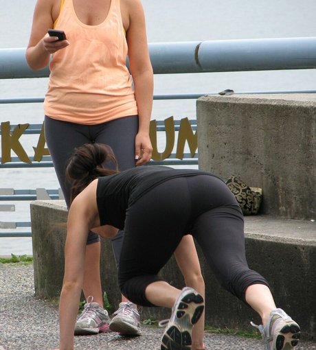 Kristin Kreuk modèle adulte photos