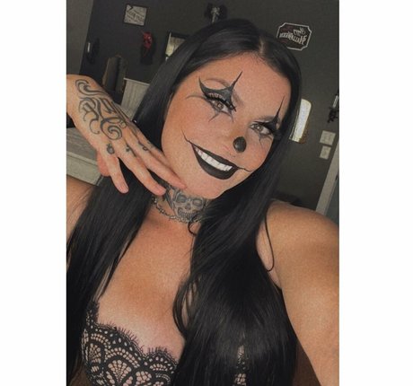 yourfavlittledemon actrice libre images