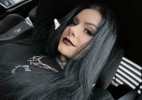 yourfavlittledemon star du porno sexy images