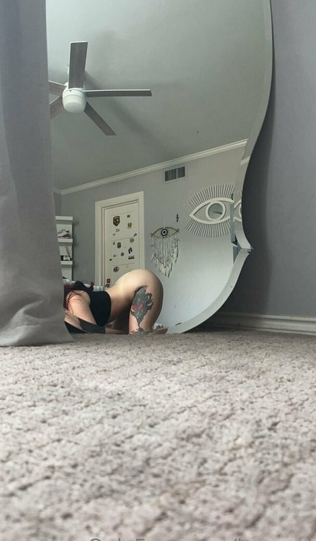 fans de grandes filles uniquement haut xxx archive