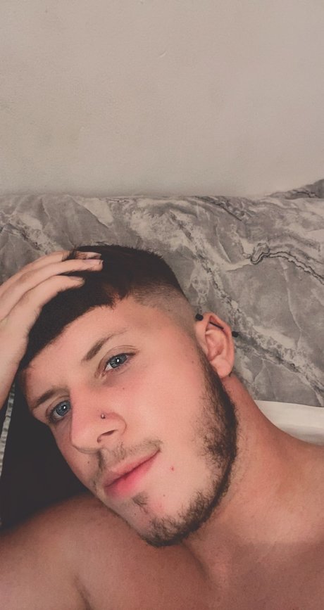 Leonardo Thomas étoile érotique images