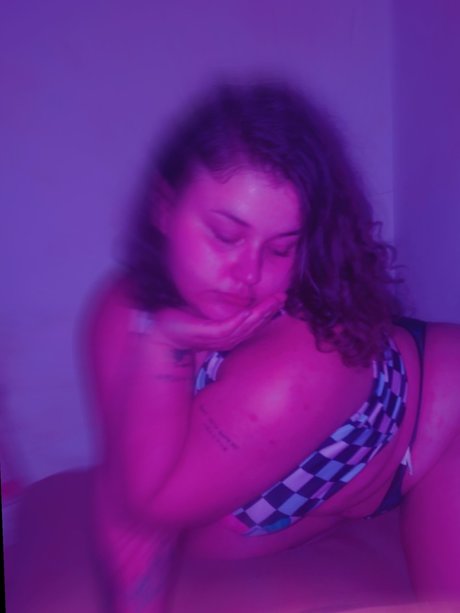 6brezen actrice pornographique galeries