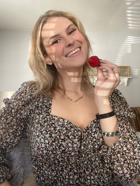 luna mika étoile de haute qualité galerie