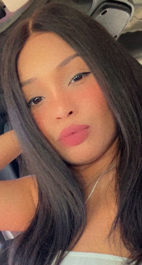 Layla Love sexe star du porno galeries