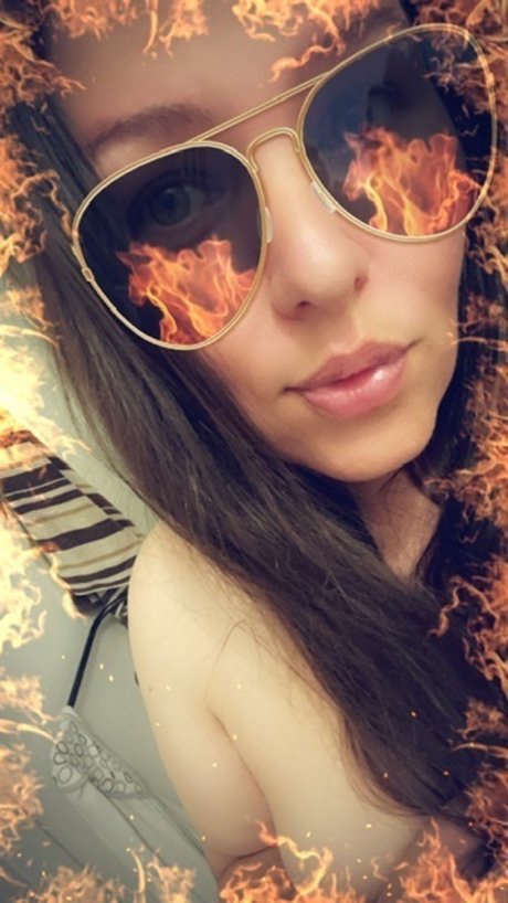 Thisfngirl actrice exclusive images