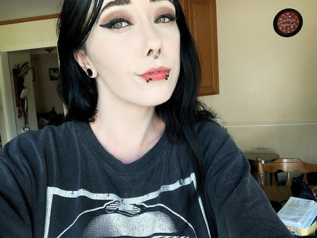 Lillith Black haut modèle photo