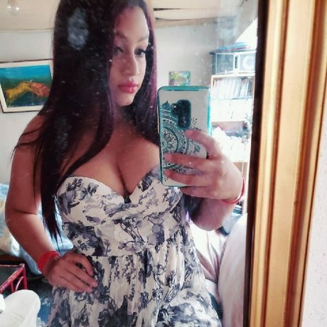 Ligeia actrice sexy img