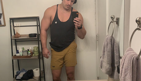 liftr248 star du porno parfaite images