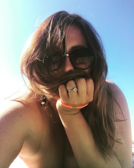 Life of Alessa star du porno nue photo