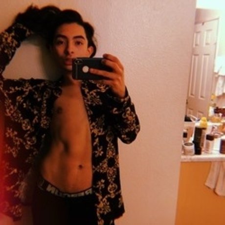 Daniel L on_ sexe star galeries