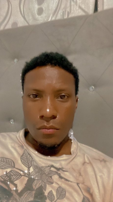 LooneyYun actrice porno des photos