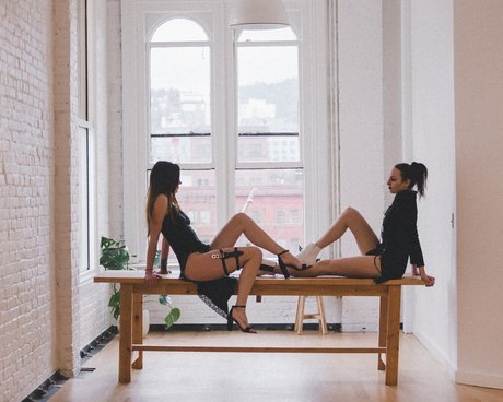 L V amp amp Sophie étoile galerie