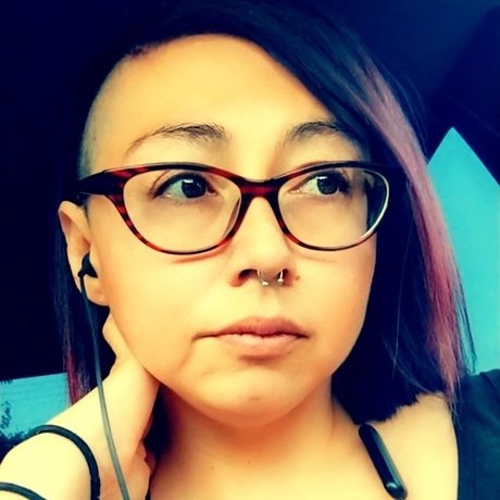 Lola Kat étoile nue galeries