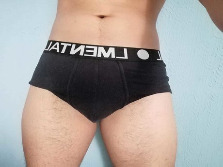 LUANN modèles nus collection