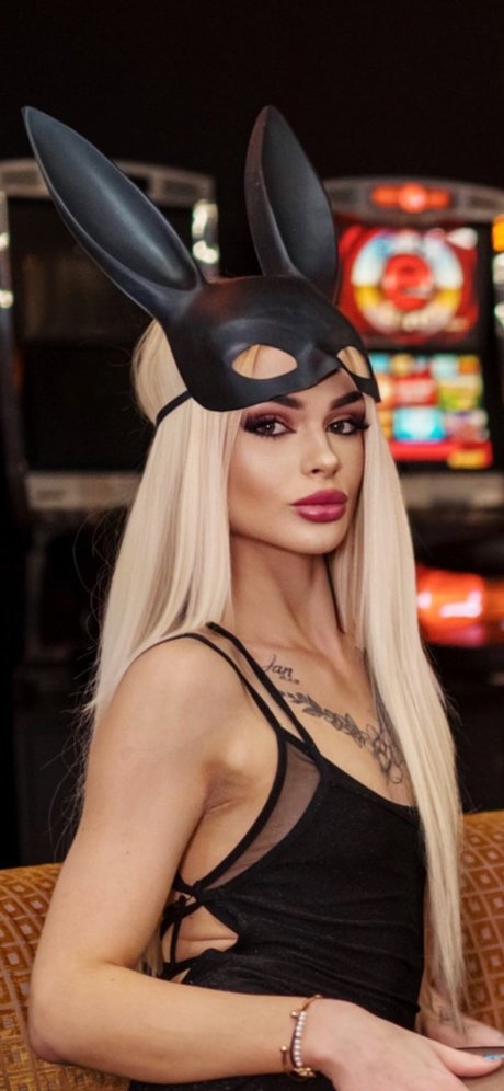 _Luisa Star VIP_ star du porno gratuite galeries