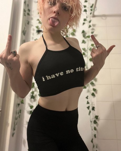 Mamashroomz modèle chaud img