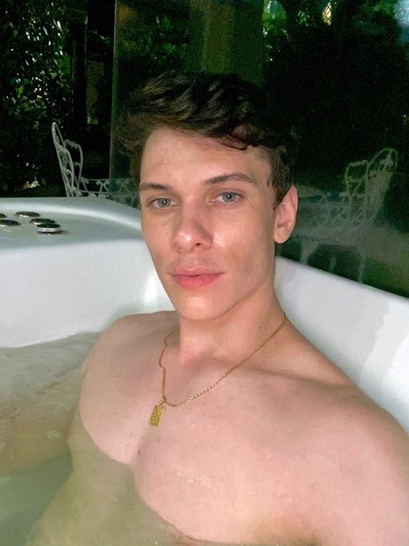 Matheus Abril art modèle photos