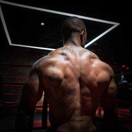 MARVIN TILLIERE étoile sexy photos