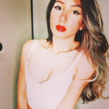 D Martins actrice sexy des photos