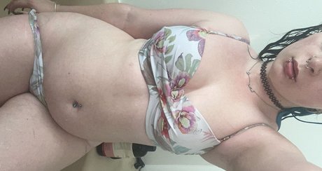 MikaNeko modèle porno galeries