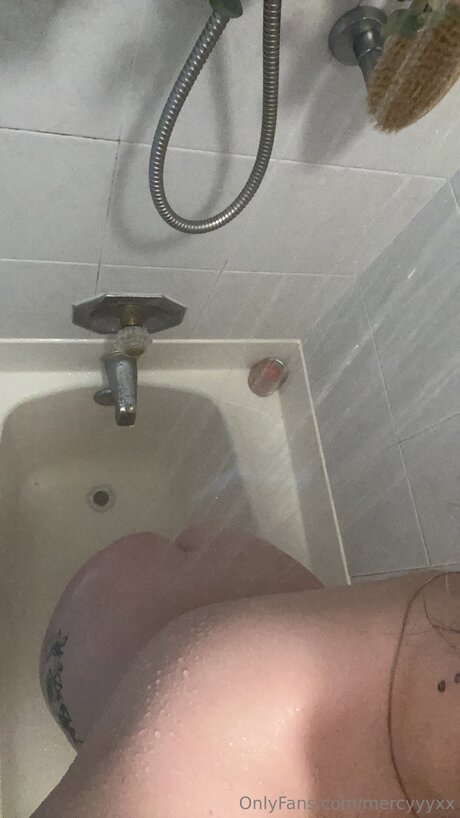 mercyyyxx star du porno en haute qualité galeries