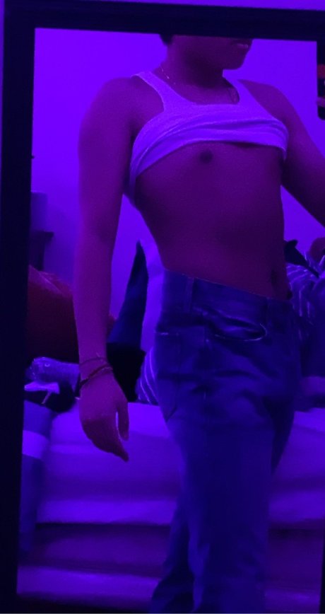 Moony actrice nue img