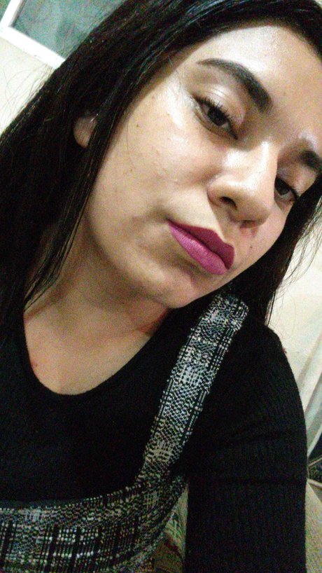 Monserrat star du porno nue des photos