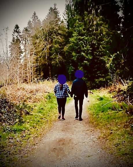 MoJoSoLo actrice archive