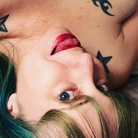 GenXPop_ actrice libre photos