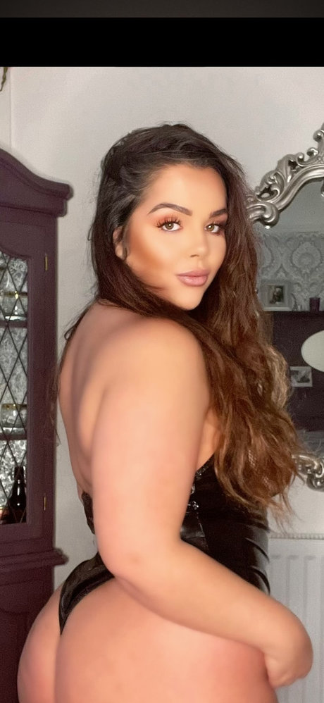 Nadia Sapphire star du porno xxx photo