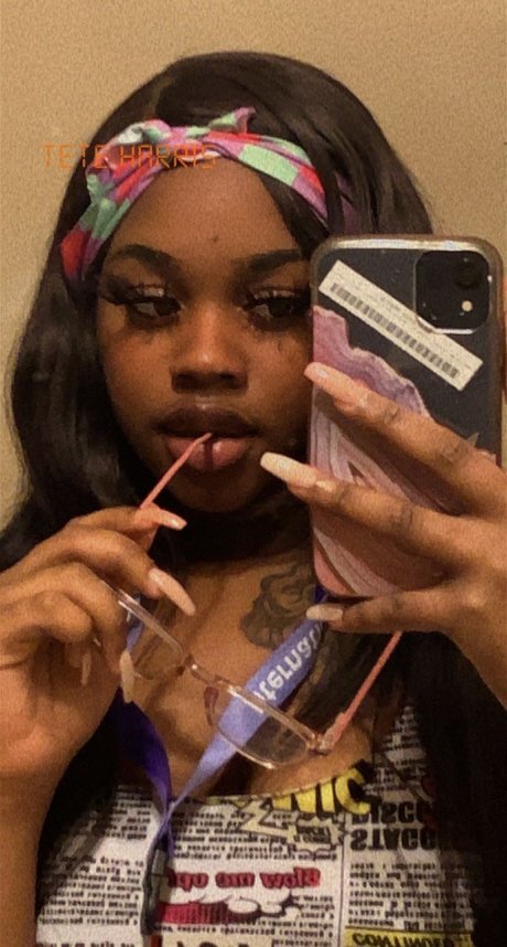 Mz affiliated star du porno xxx galeries