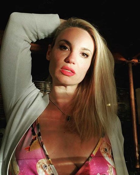 Aurora Newton meilleure étoile galerie