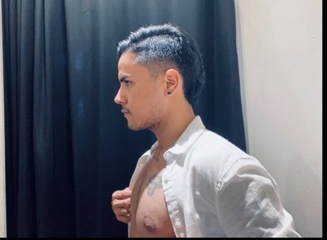 Mostil star du porno gratuite des photos